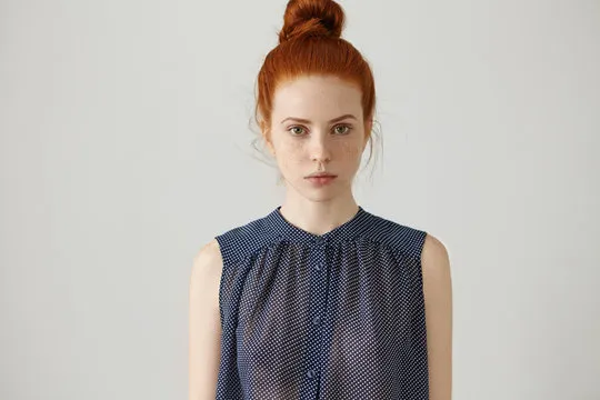 头等彩票 App 界面展示